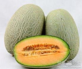 崴脚可以吃哈密瓜吗图片,哈密瓜助力营养补给，助力康复之旅