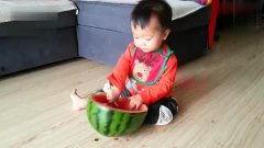 郑州吃瓜阿姨视频,揭秘民间美食背后的故事